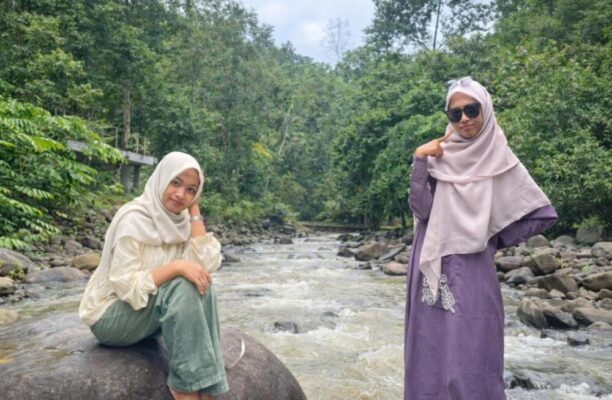 Dua Mahasiswi Unila Hanyut di Sungai Taman Wista Wira Garden, Diduga Terseret Air Bandang