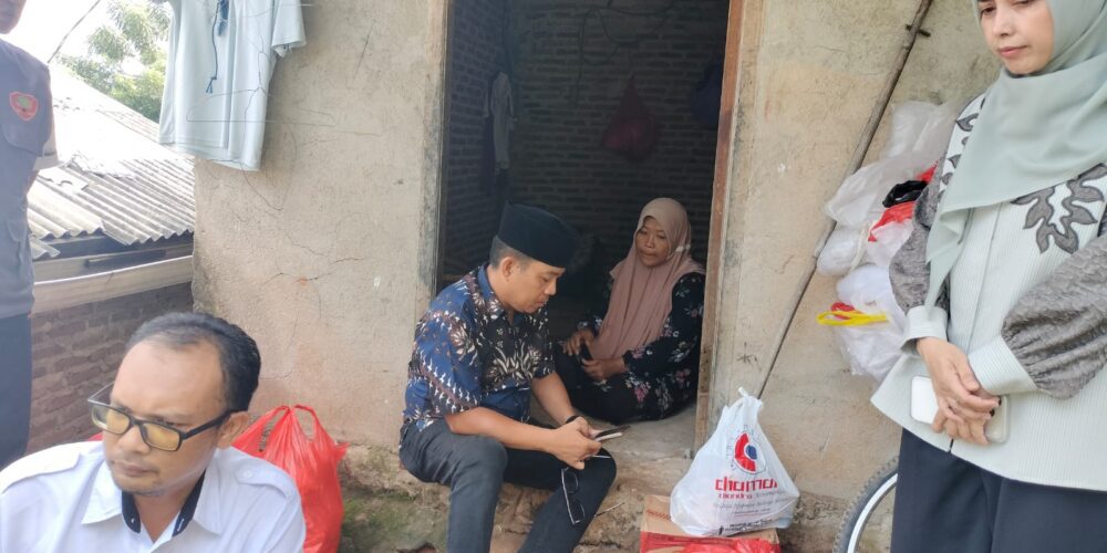 Gerak Cepat Respon Warga, Camat Panjang Pastikan Bantuan dan Bedah Rumah untuk Keluarga Siti Khodijah