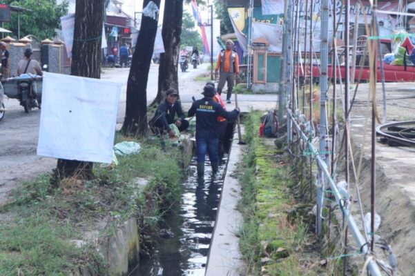 Satgas Gabungan Bersihkan Drainase, Pemkot Bandar Lampung Gerak Cepat Cegah Banjir