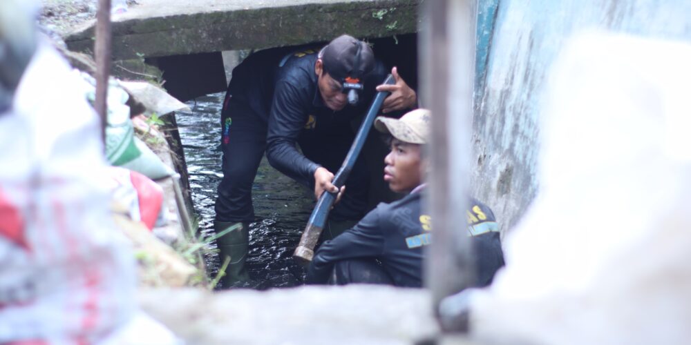 Satgas Gabungan Bersihkan Drainase, Pemkot Bandar Lampung Gerak Cepat Cegah Banjir