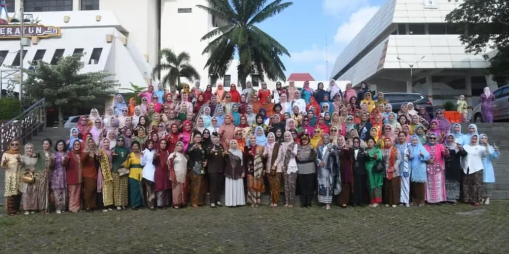 DPRD Lampung Hadiri Upacara Hari Kartini 2026, Tekankan Perempuan sebagai Penggerak Pembangunan