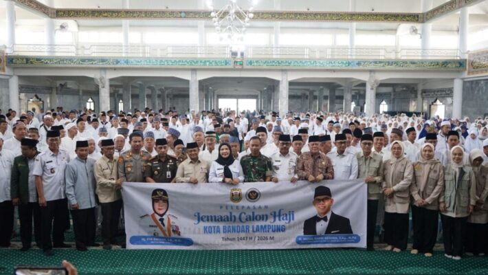 1.159 Jemaah Haji Bandar Lampung Dilepas, Eva Dwiana Doakan Sehat dan Mabrur