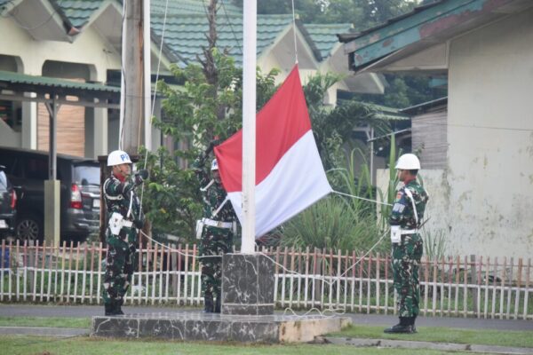 Upacara Bulanan Korem 043/Gatam, Perkuat Disiplin dan Nasionalisme Prajurit