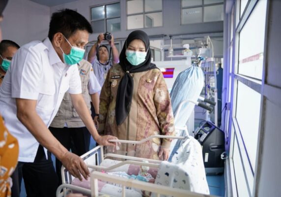 Wamendagri Sidak Bandar Lampung, Uji Penerapan WFH ASN Tanpa Ganggu Pelayanan Publik