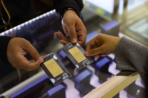 Harga Emas Antam Hari Ini Turun Rp20 Ribu, Simak Rincian Lengkap per Gram Rabu 13 Mei 2026