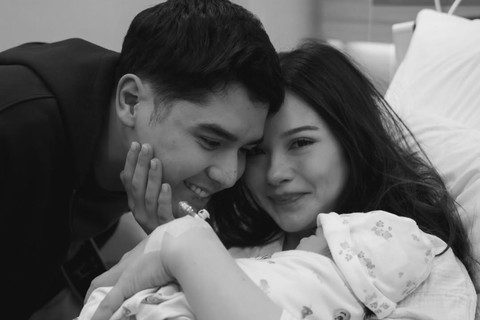 Al Ghazali Pasang Badan Bela Nama Putrinya yang Dihujat Netizen: “Zephora Itu Nama Islam Penuh Makna”