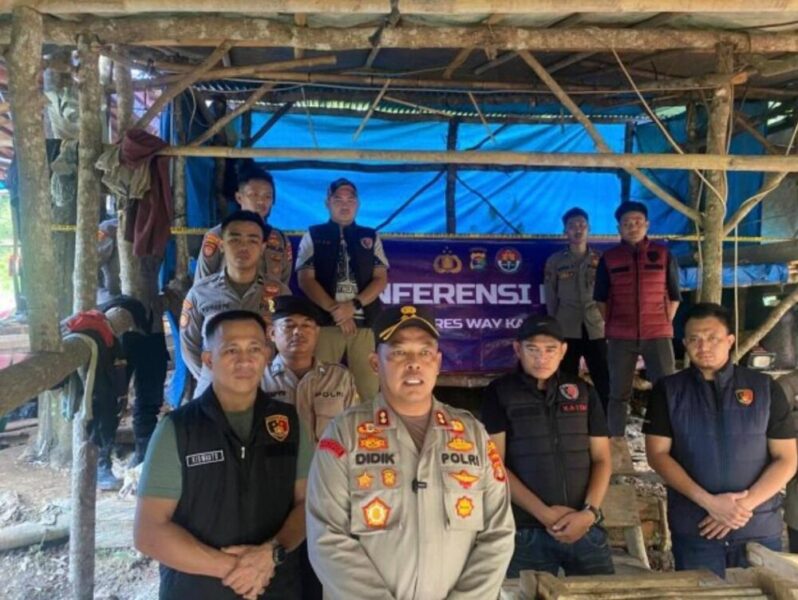 Polres Way Kanan Bongkar Tambang Emas Ilegal di Baradatu, 6 Pelaku Diamankan