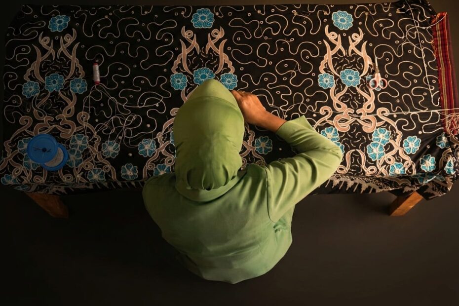 Inovasi Batik Tapis Lampung: Perpaduan Tradisi dan Modernisasi yang Angkat Ekonomi Kreatif