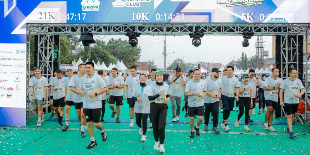 HIPMI Half Marathon Lampung 2026 Meriah, Gubernur Mirza Dorong Sport Tourism dan UMKM Tumbuh
