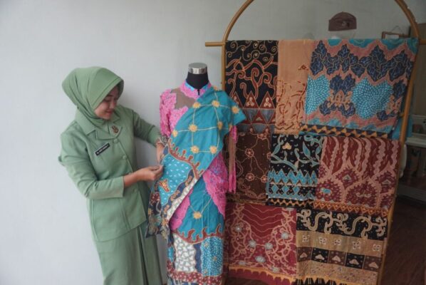 Inovasi Batik Tapis Lampung: Perpaduan Tradisi dan Modernisasi yang Angkat Ekonomi Kreatif