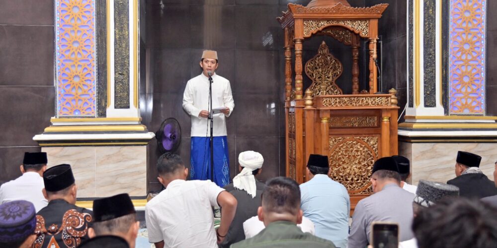 Iduladha di Desa Kemukus, Bupati Egi Serukan Kurban Bersih dan Gerakan HELAU untuk Lampung Selatan