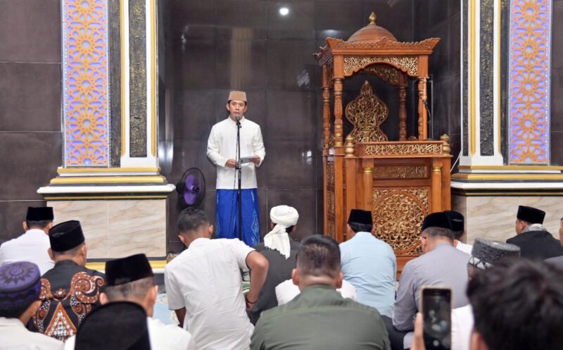 Iduladha di Desa Kemukus, Bupati Egi Serukan Kurban Bersih dan Gerakan HELAU untuk Lampung Selatan
