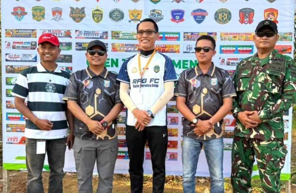 Dandim Way Kanan Letkol Sigit Windarto Resmi Buka RPG Cup 2026, 27 Klub Berebut Gelar di Pulau Batu