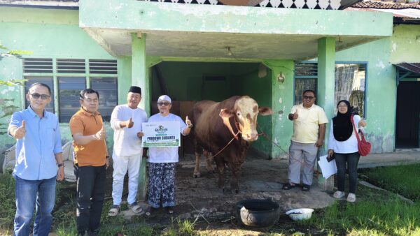 PWNU Lampung Sembelih 10 Sapi dan 2 Kambing Kurban, Salurkan 1.328 Paket Daging untuk Masyarakat