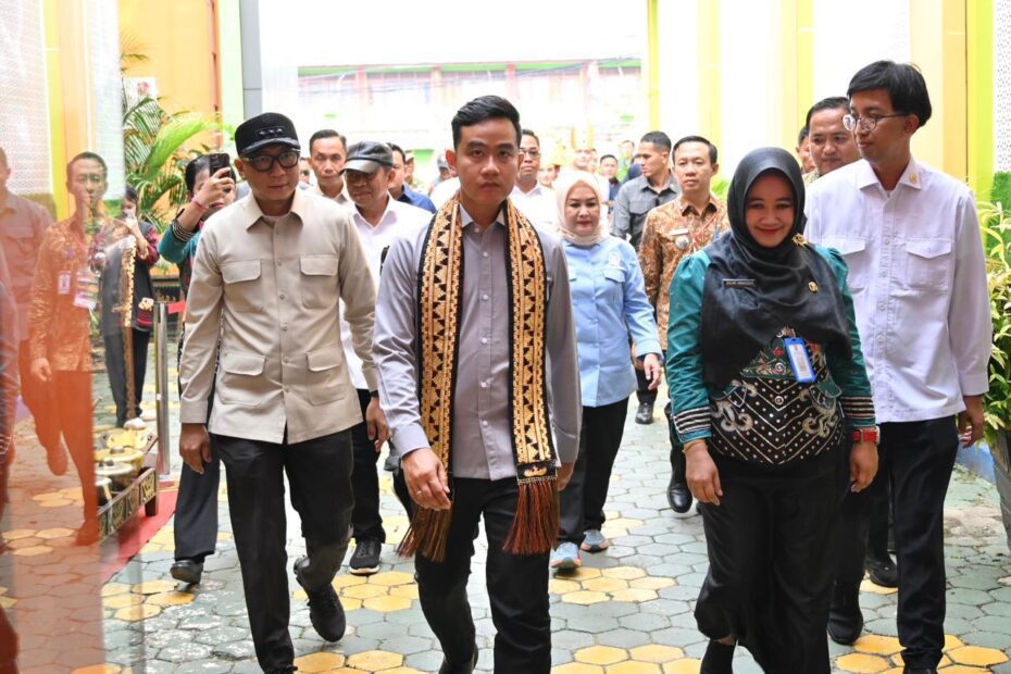 Wapres Gibran Tinjau SMKN 4 Bandar Lampung, Dorong Vokasi Siapkan Generasi Lampung Go Internasional