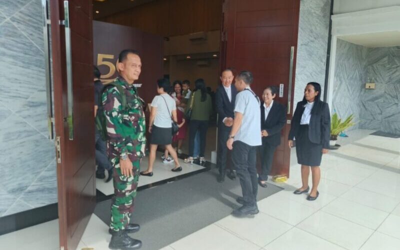 Babinsa Koramil 410-04/TKT Perketat Pengamanan Ibadah Kenaikan Isa Almasih di Bandar Lampung, 220 Jemaat Beribadah Khidmat dan Aman
