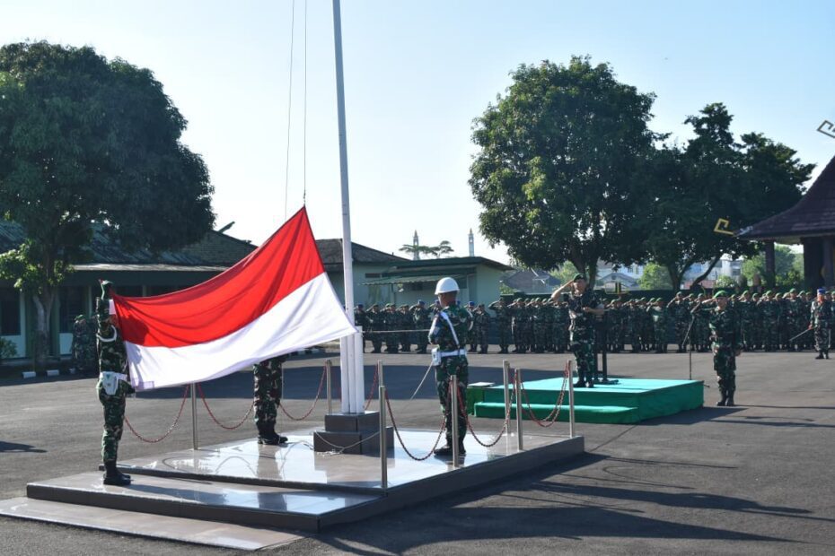 Danrem 043/Gatam Pimpin Upacara 17-an, Tegaskan Kesiapsiagaan Hadapi Ancaman Kemarau Ekstrem 2026