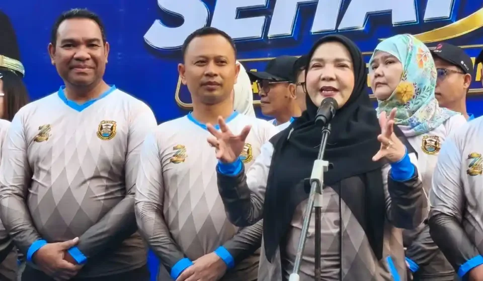 Ribuan Warga Meriahkan Jalan Sehat HUT ke-344 Bandar Lampung, Penjual Cilok Bawa Pulang Mobil
