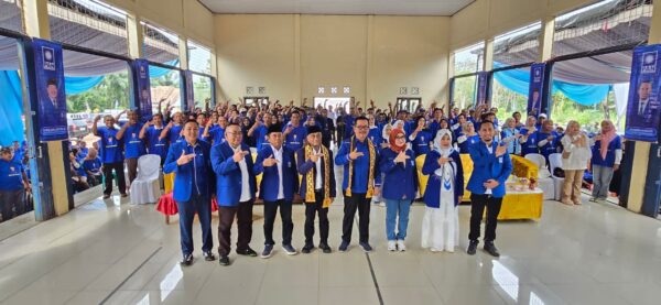 227 Pengurus Ranting dan 500 Relawan PAN Way Kanan Dilantik, Resmen Kadapi Targetkan PAN Jadi Partai Pemenang