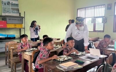 Bupati Egi dan Kajati Lampung Tinjau MBG di Natar, Pastikan Seluruh Proses Sesuai SOP