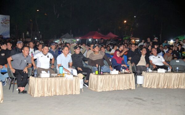 UMKM Raup Berkah dari Nobar Piala Dunia, Bupati Egi: Gema HELAU Gerakkan Ekonomi Rakyat