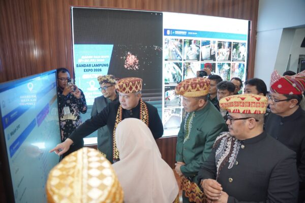 Kadis Kominfo Bandar Lampung Kenalkan Program Seribu Wajah kepada Sekjen Kemendagri di Expo 2026