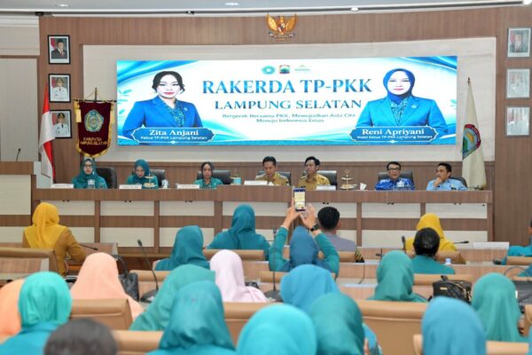 Bupati Egi Ajak TP PKK Jadi Garda Terdepan Gema HELAU, Bergerak dari Keluarga Menuju Indonesia Emas