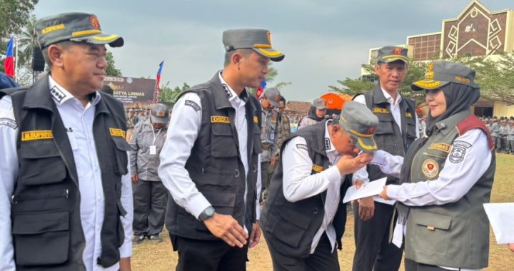 Kemah Bhakti Satya Linmas Bandar Lampung Ditutup, Eva Dwiana Dikukuhkan Jadi Ketua DPC ASLINMAS